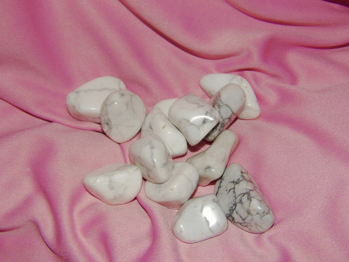 Tumbled Howlite