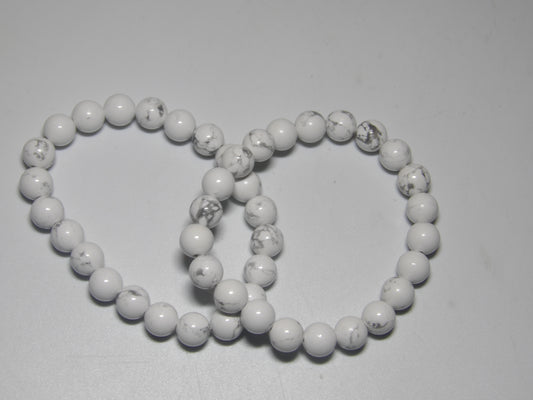 Howlite Bracelet (8 mm beads)