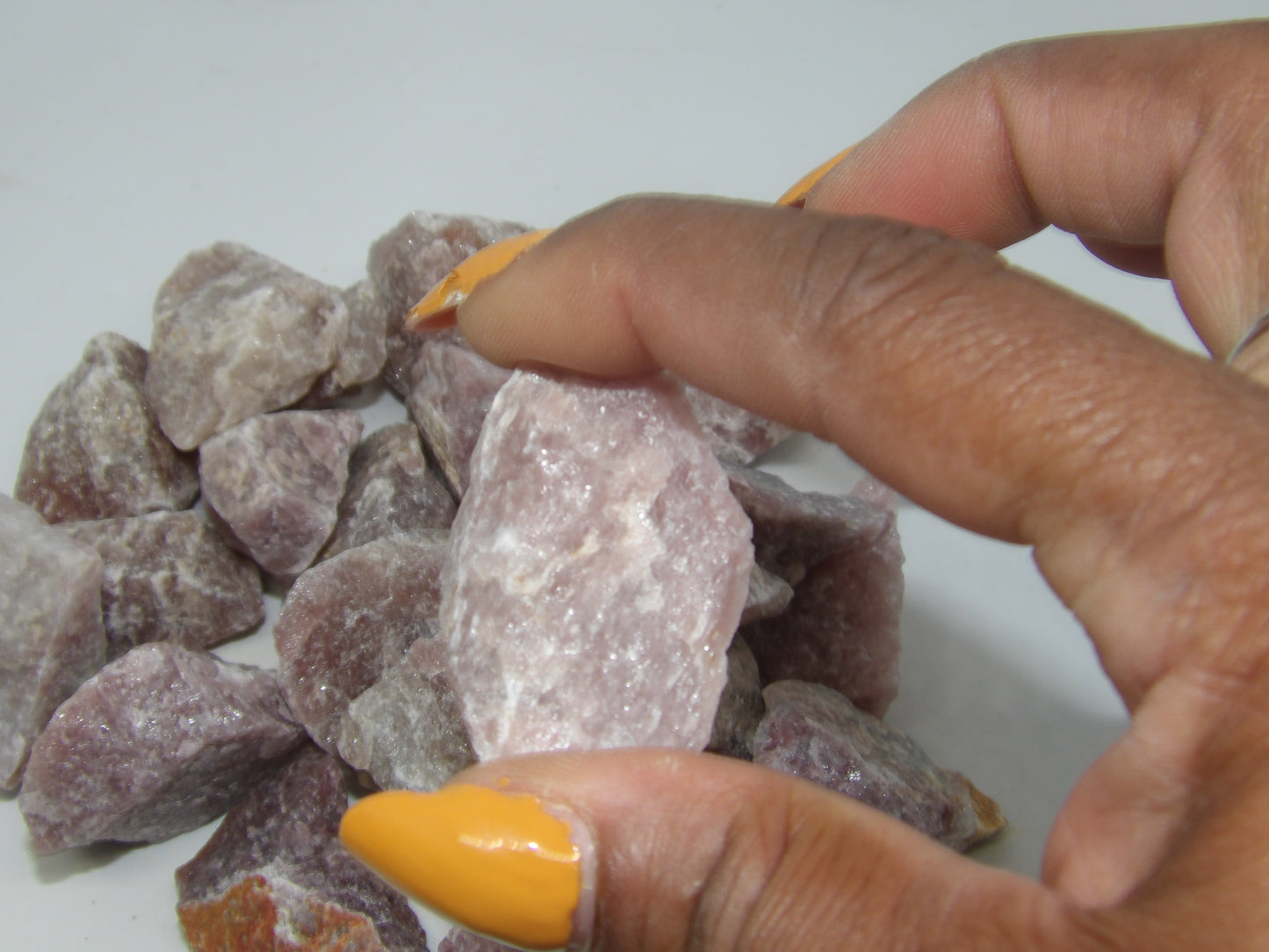 Raw Morganite Quartz (Pink Beryl)