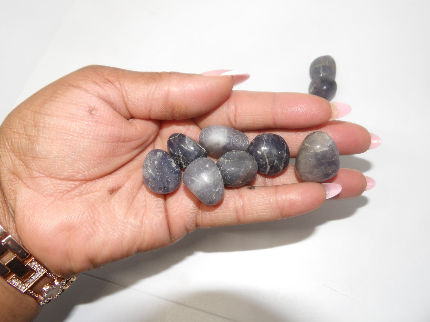 Tumbled Iolite