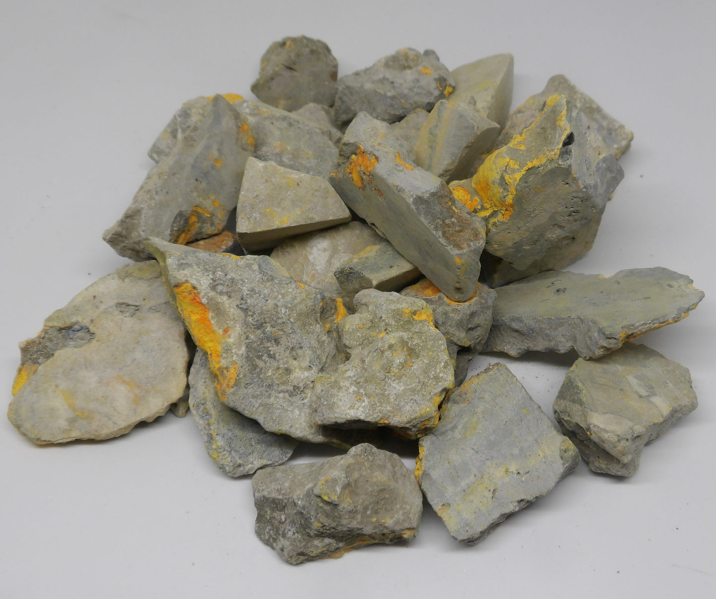 Raw Bumblebee Jasper