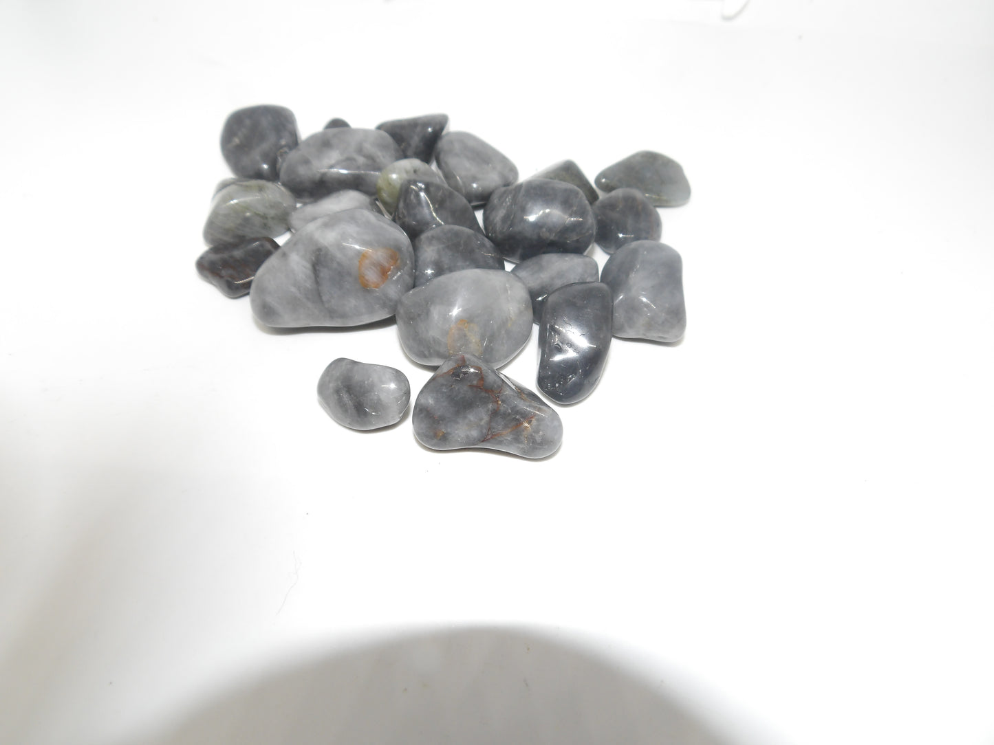 Tumbled Grey Quartz