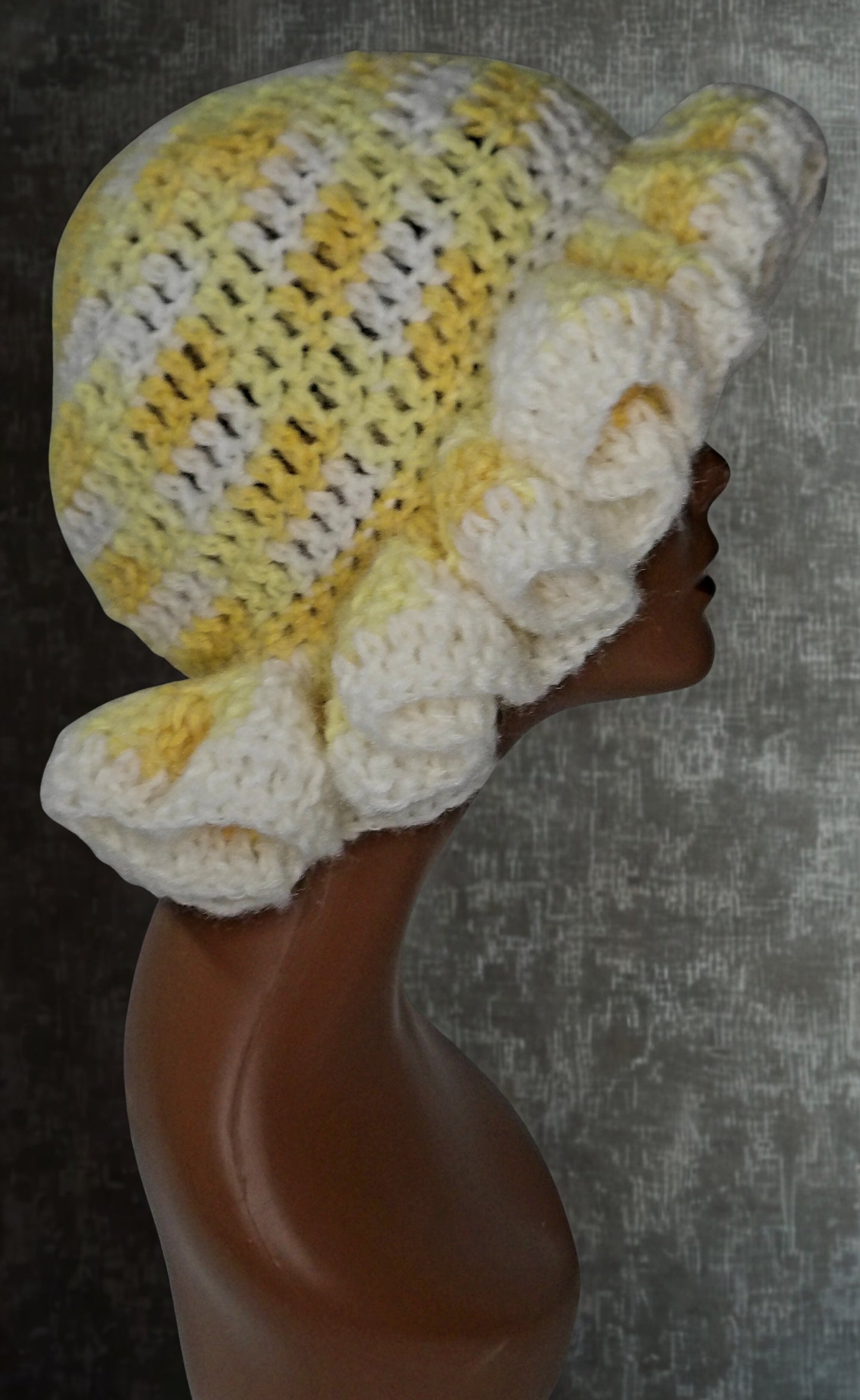 Ruffle Hat (Adult Size)