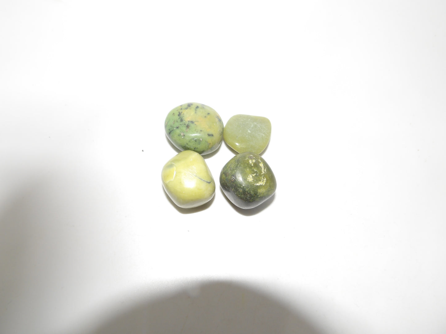 Tumbled Green Serpentine