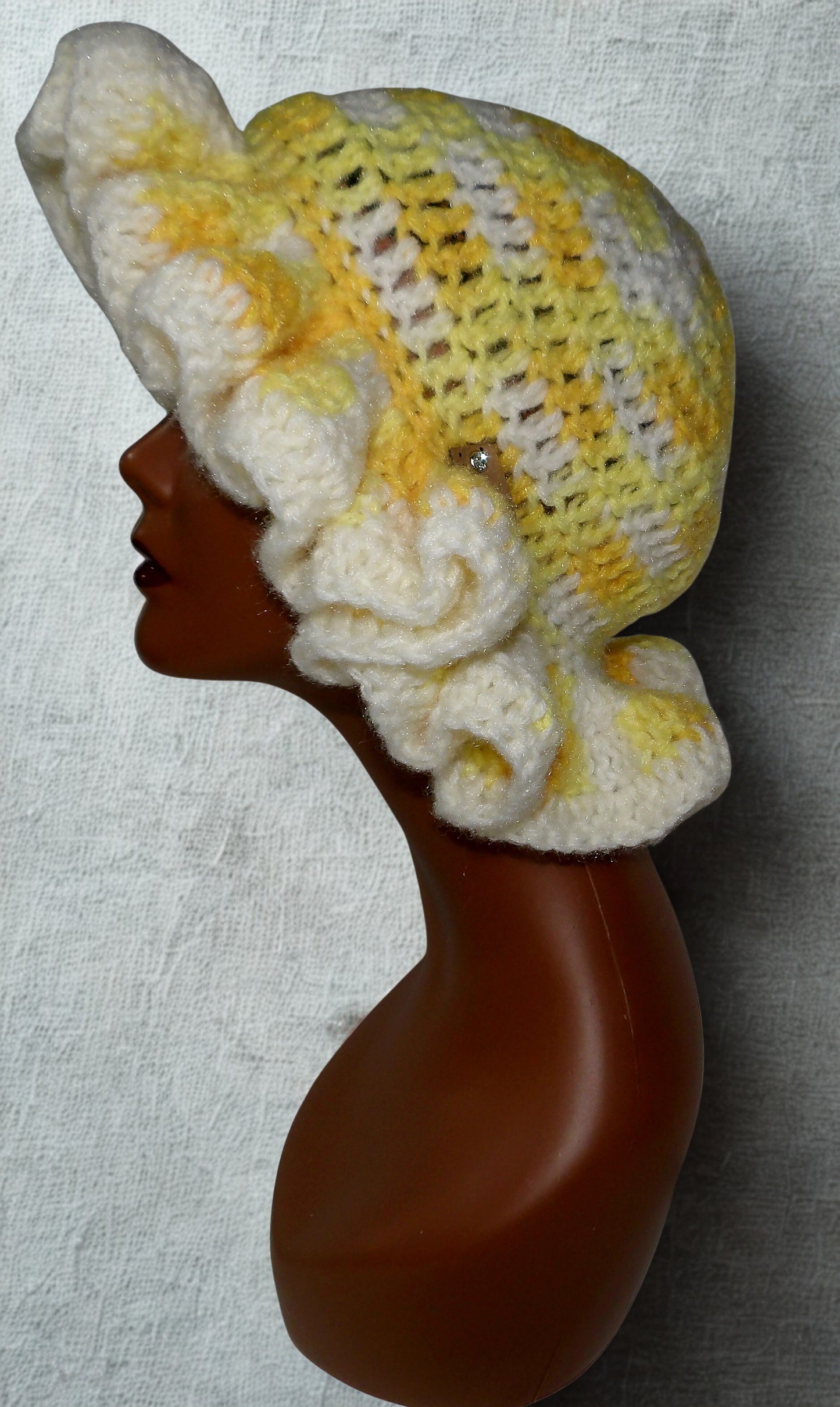 Ruffle Hat (Adult Size)