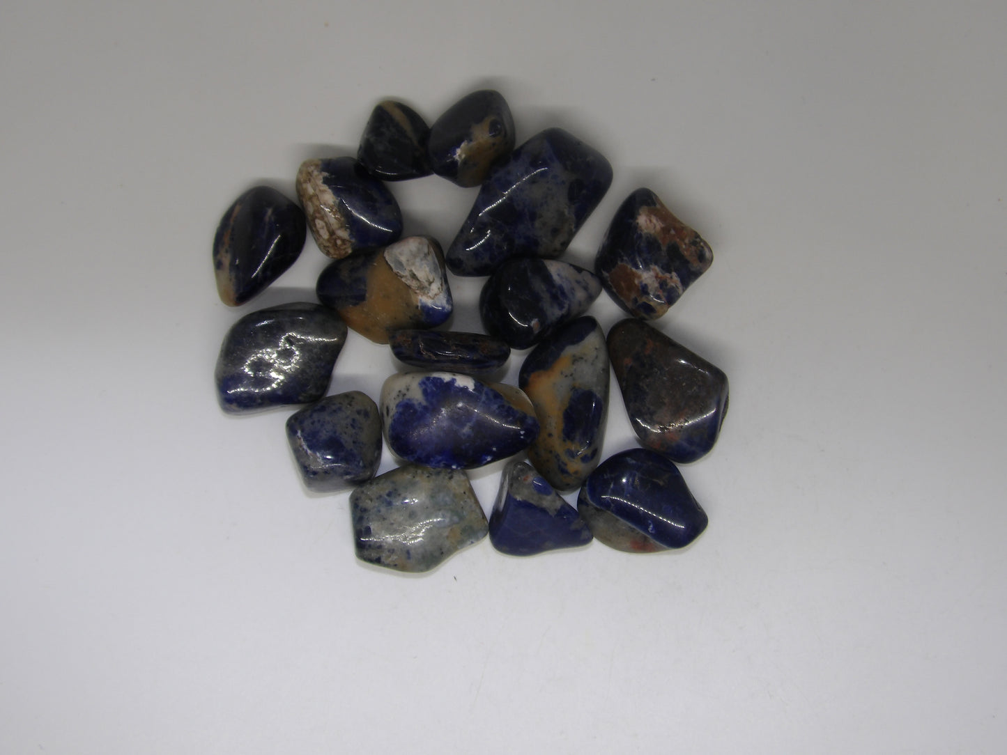 Tumbled Dumortierite