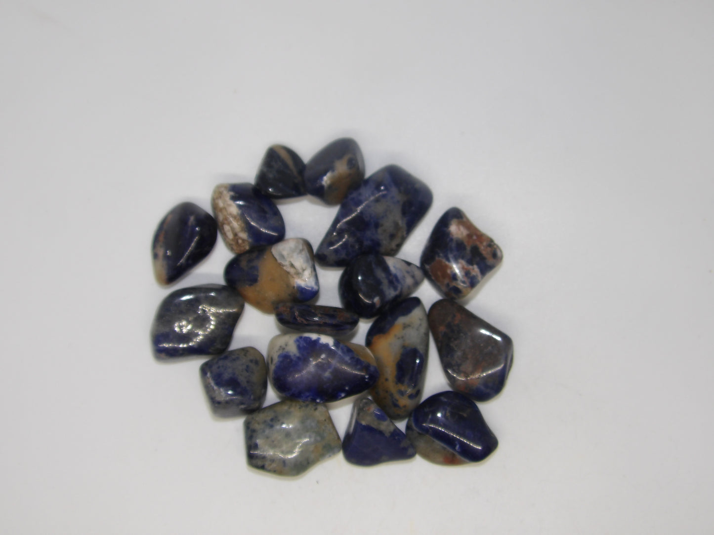 Tumbled Dumortierite