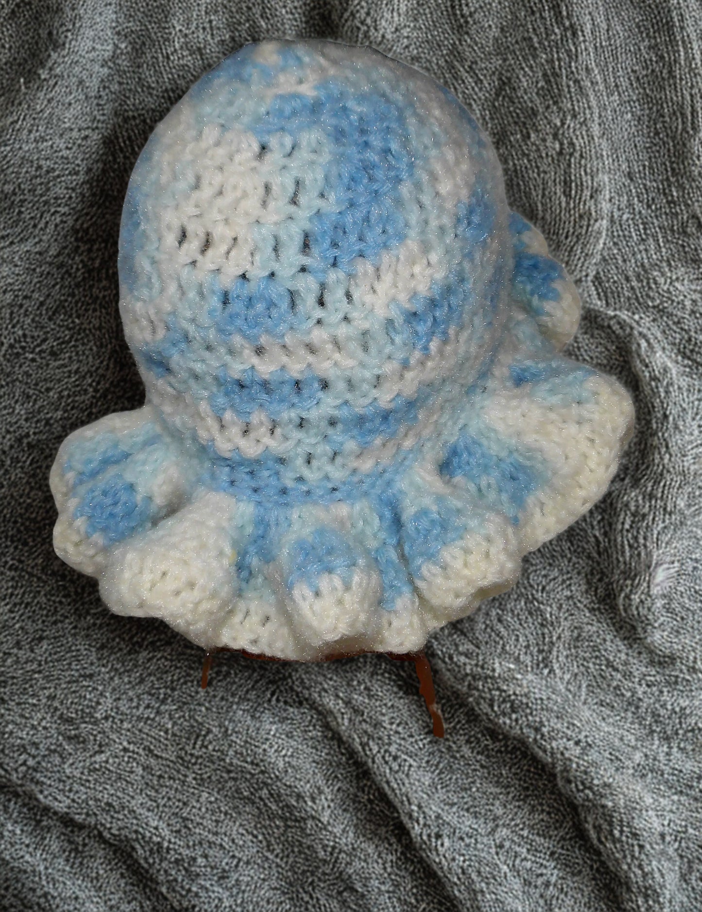 Ruffle Hat (Adult Size)