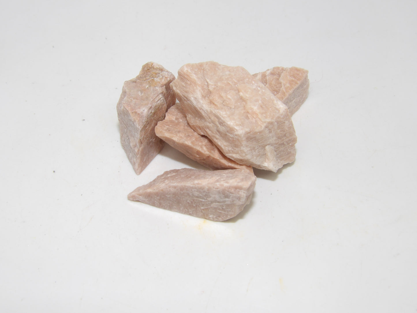 Raw Peach Moonstone