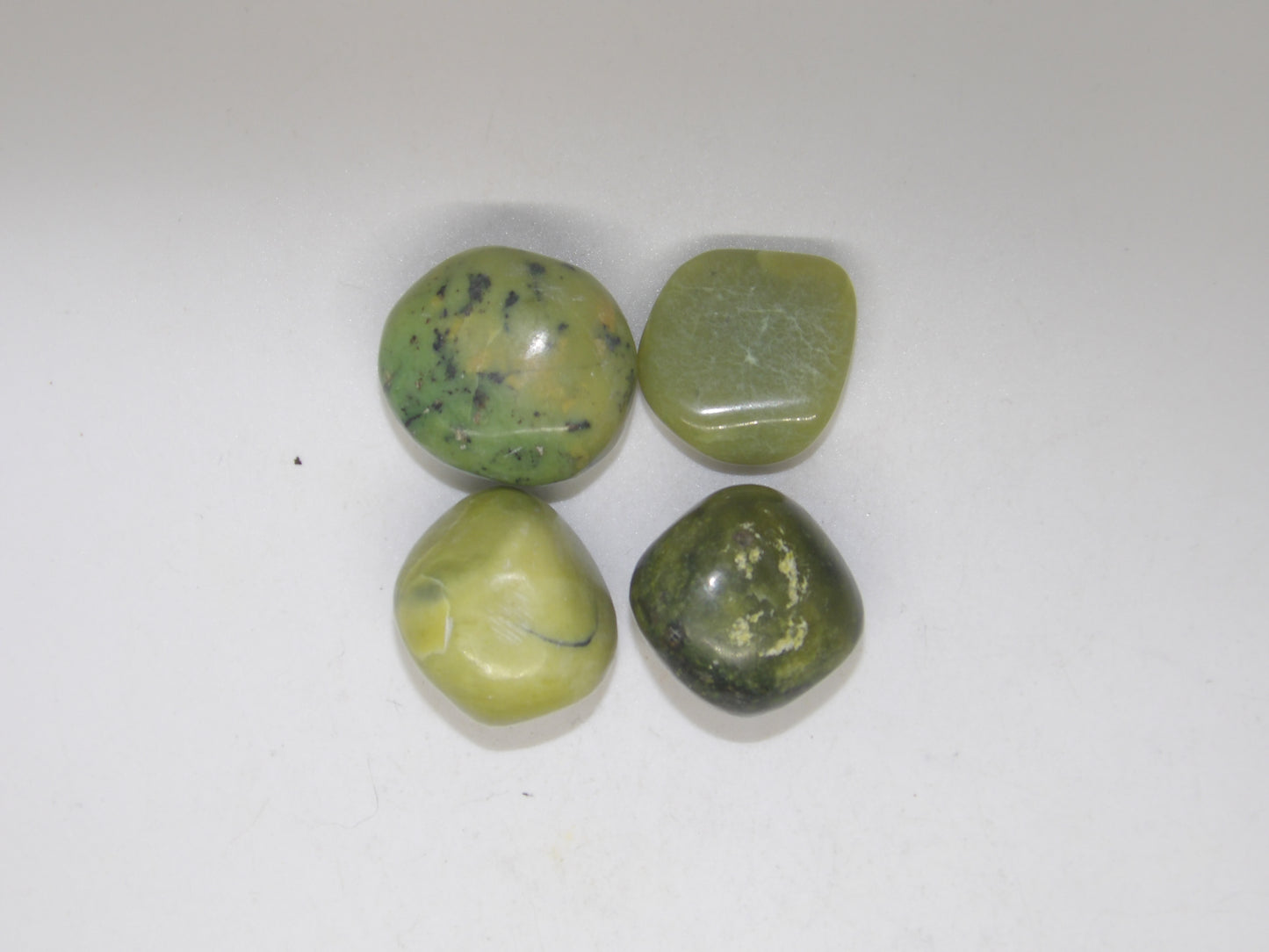 Tumbled Green Serpentine