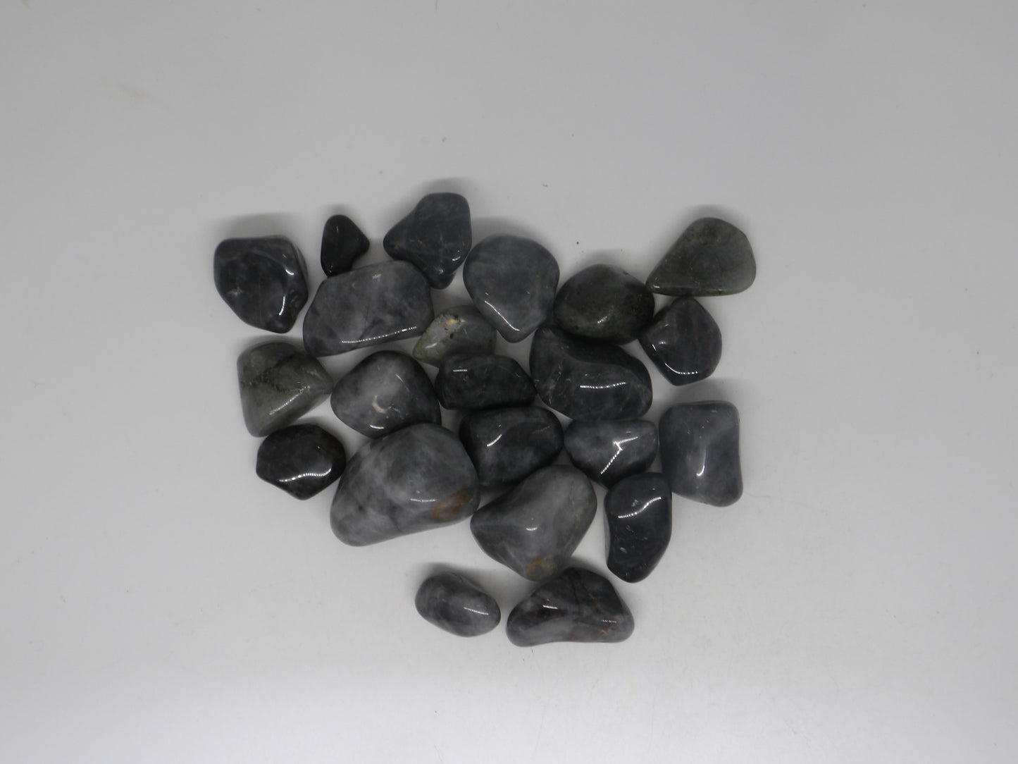 Tumbled Grey Quartz