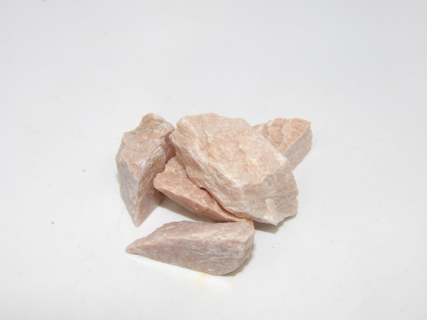 Raw Peach Moonstone
