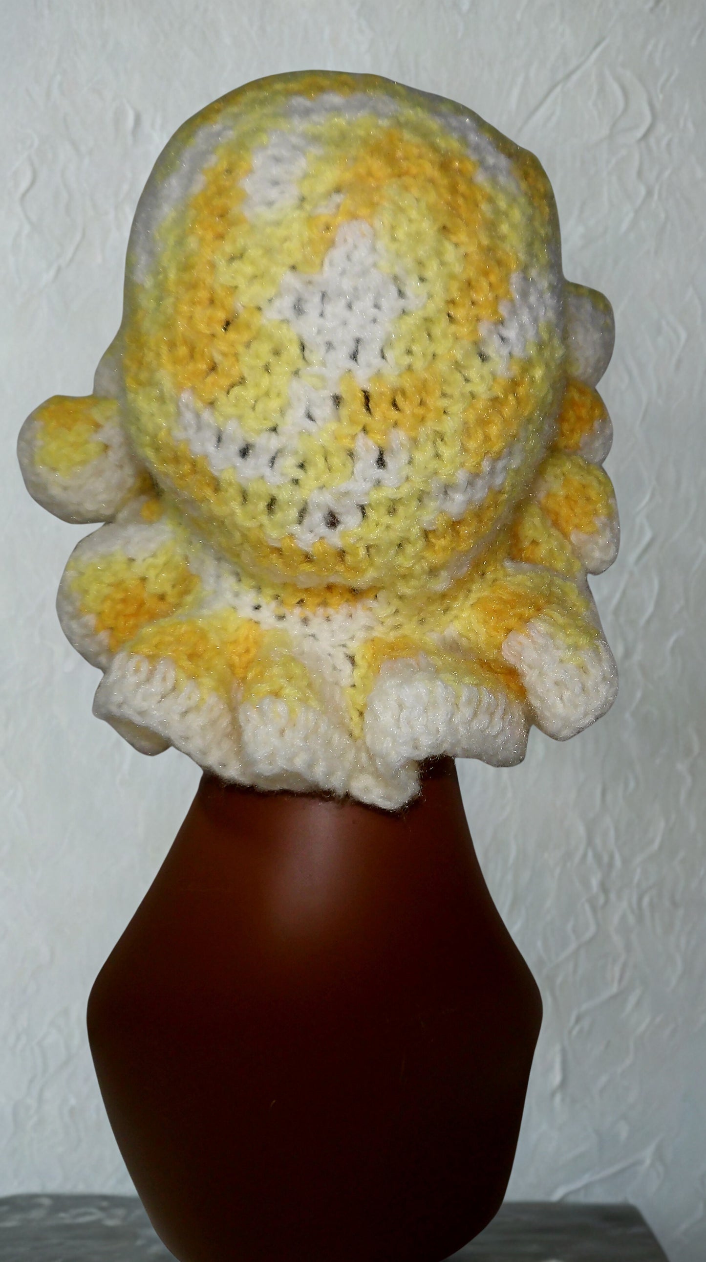 Ruffle Hat (Adult Size)