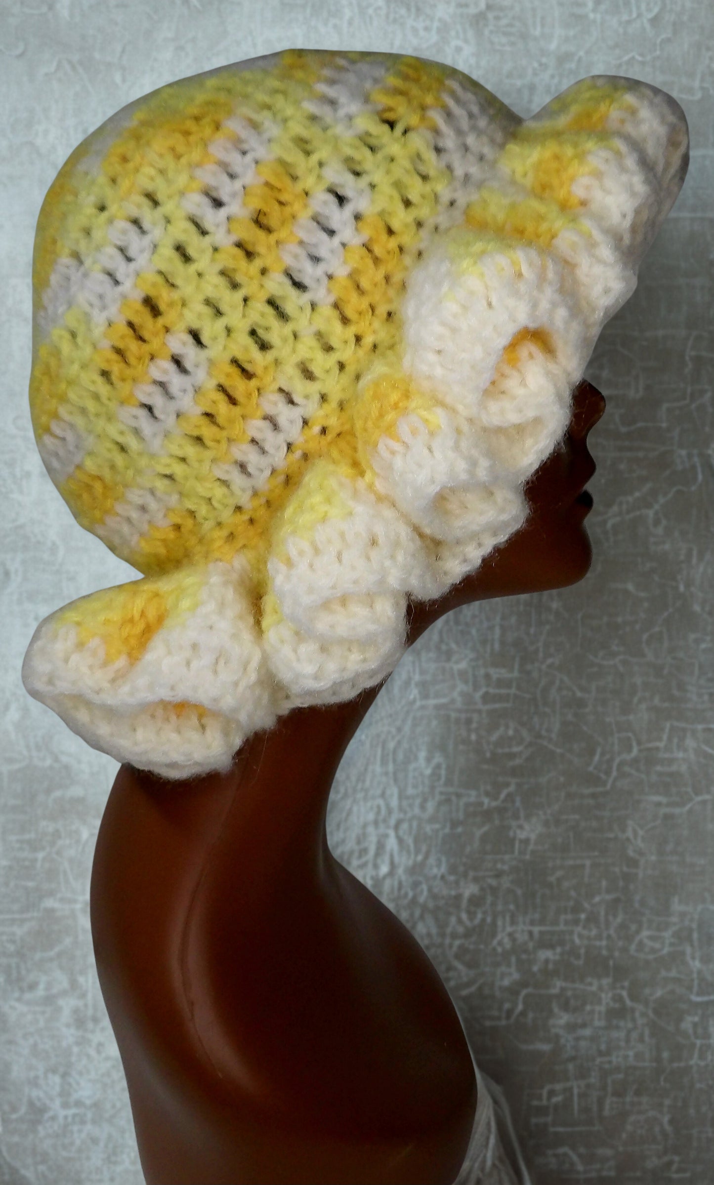 Ruffle Hat (Adult Size)