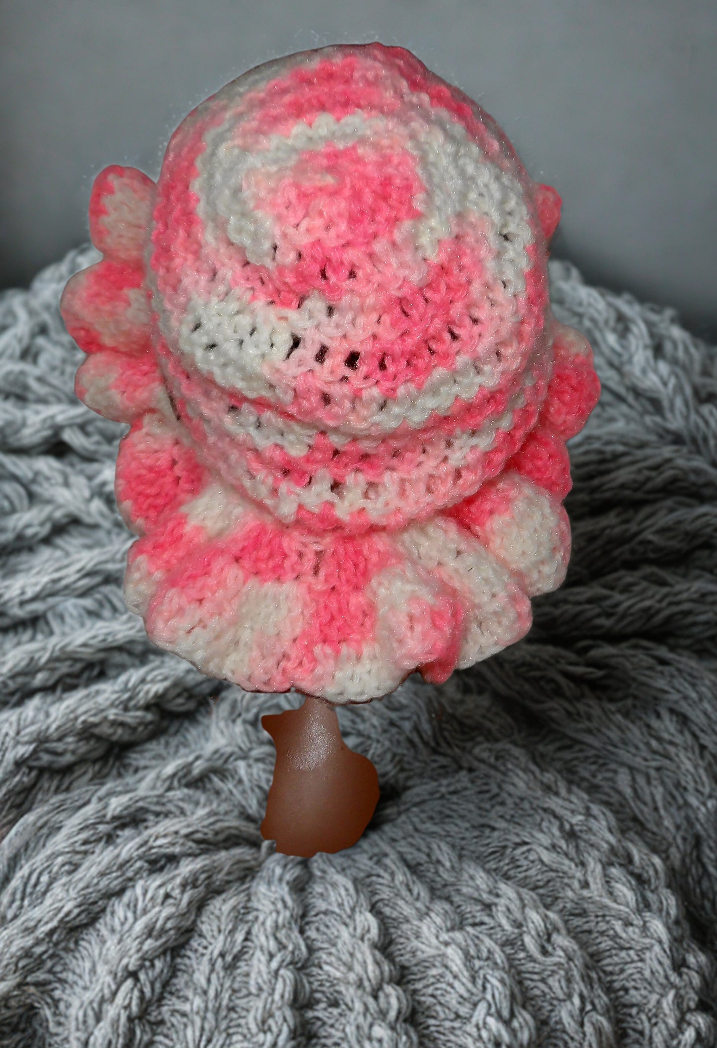 Ruffle Hat (Adult Size)
