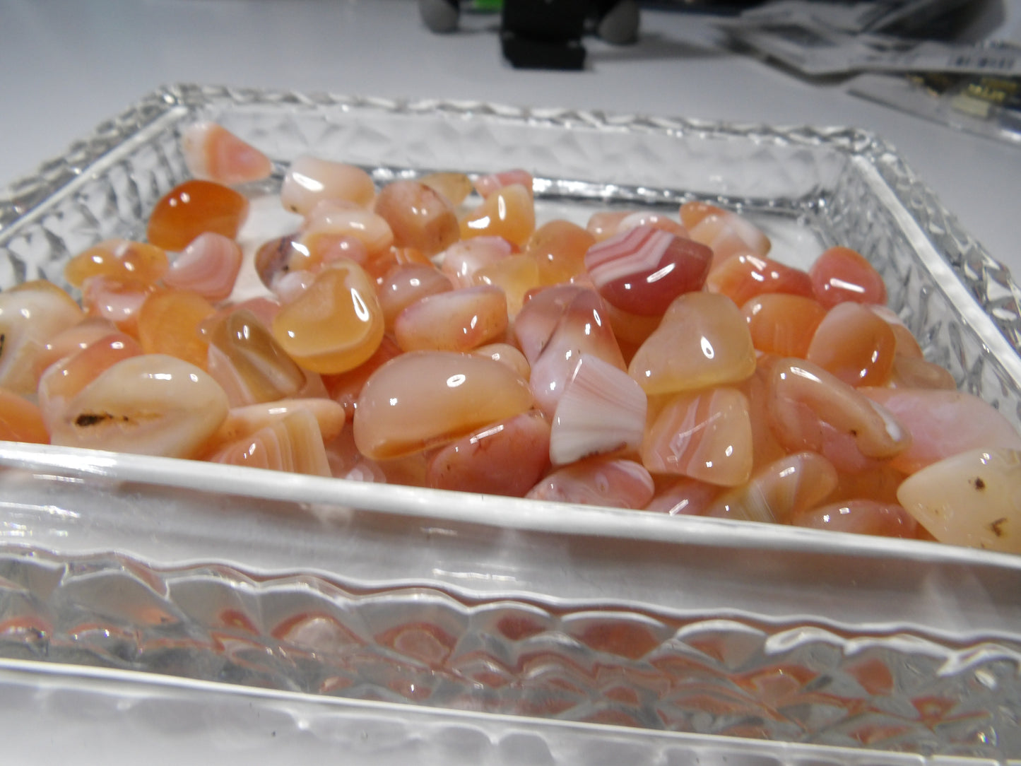 Tumbled Lt Pink Carnelian