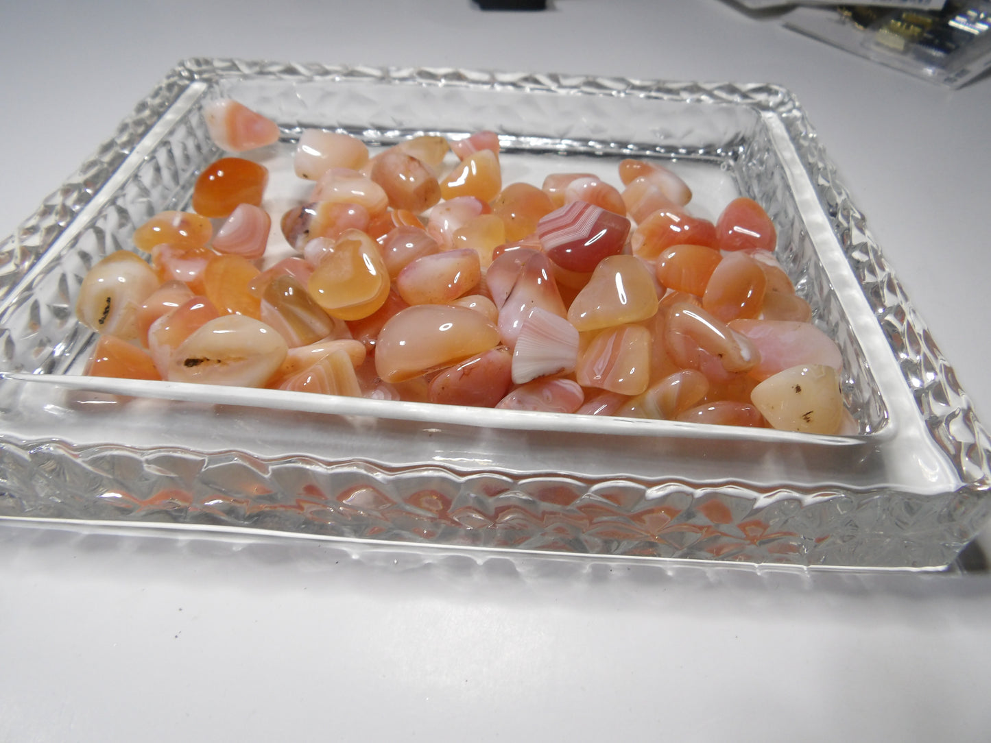 Tumbled Lt Pink Carnelian